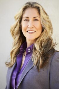 Tiffani Bova - The Experience Mindset.